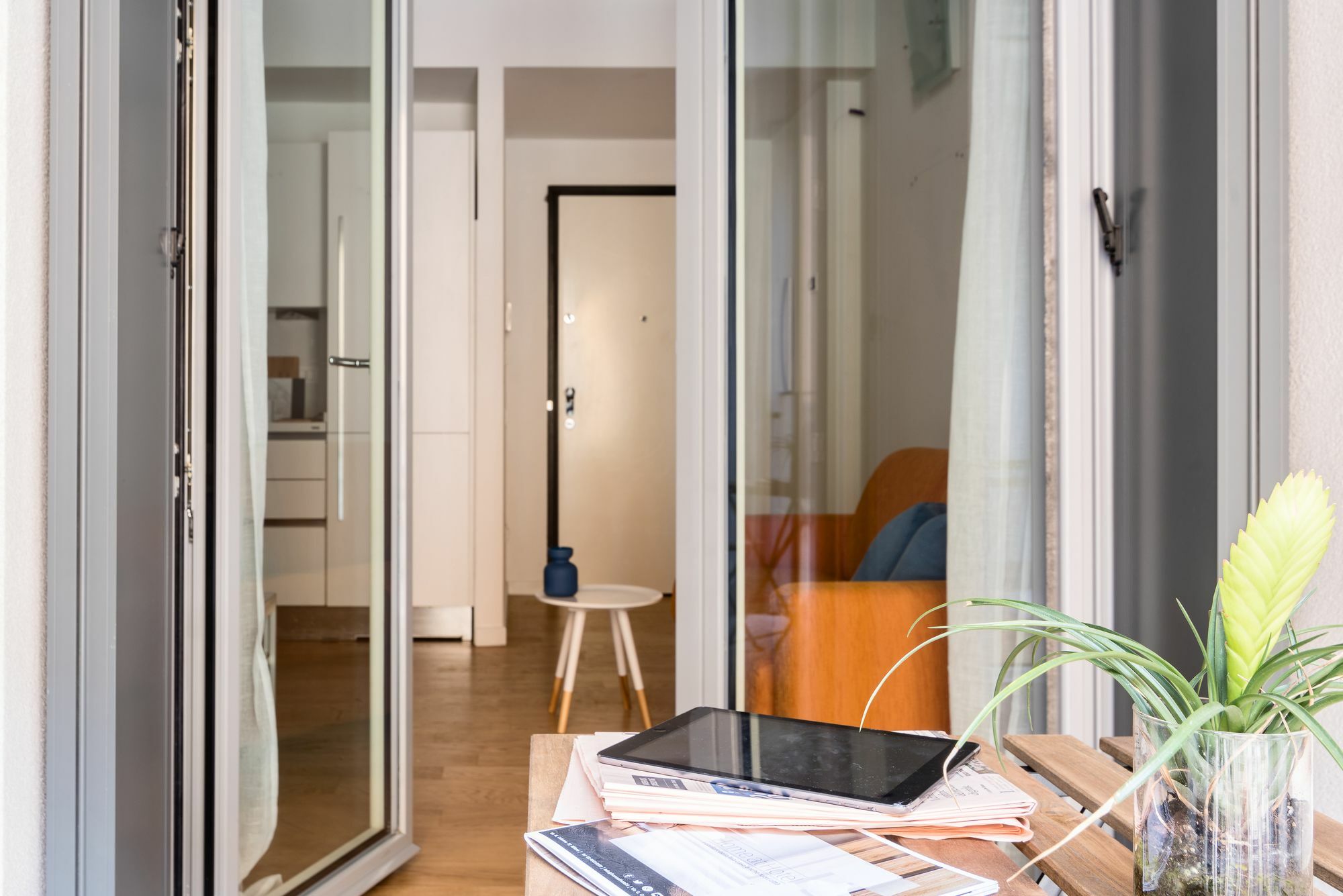 Appartamento Joivy Sunny 1-Bed Flat With Balcony Milano Esterno foto